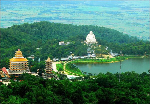 Thuê xe đi Tour Châu Đốc